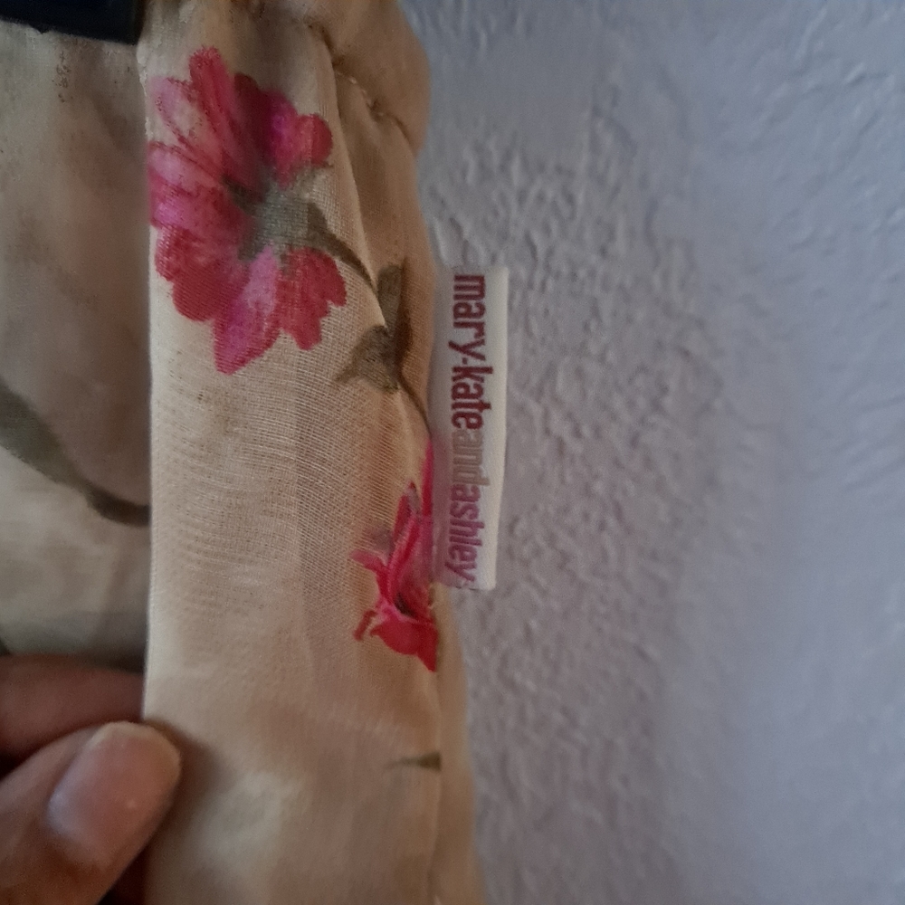 Mary-Kate And Ashley Floral Beige Skirt - Picture 4 of 8